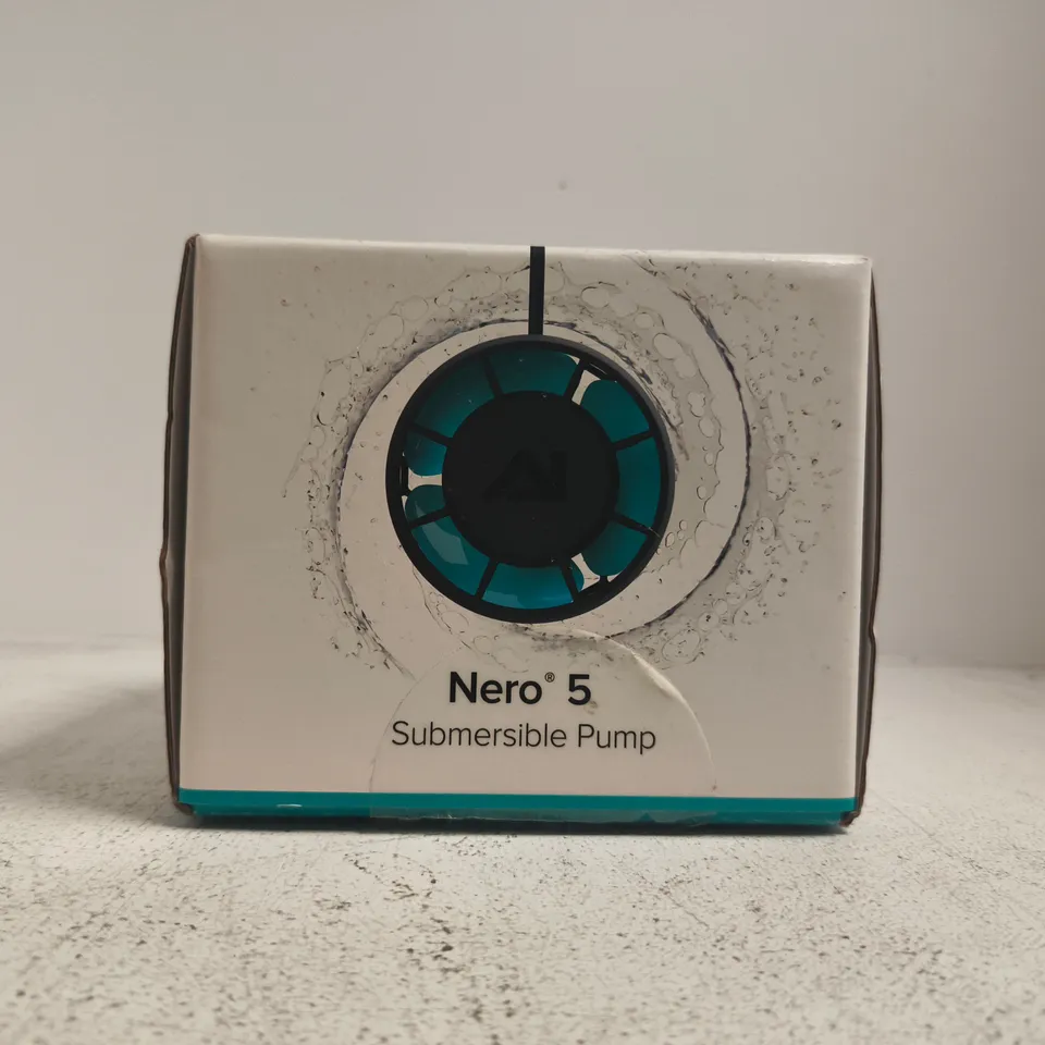 BOXED AQUAILLUMINATION NERO 5 SUBMERSIBLE PUMP