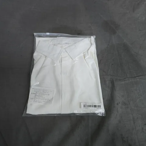 White shirt – packaged