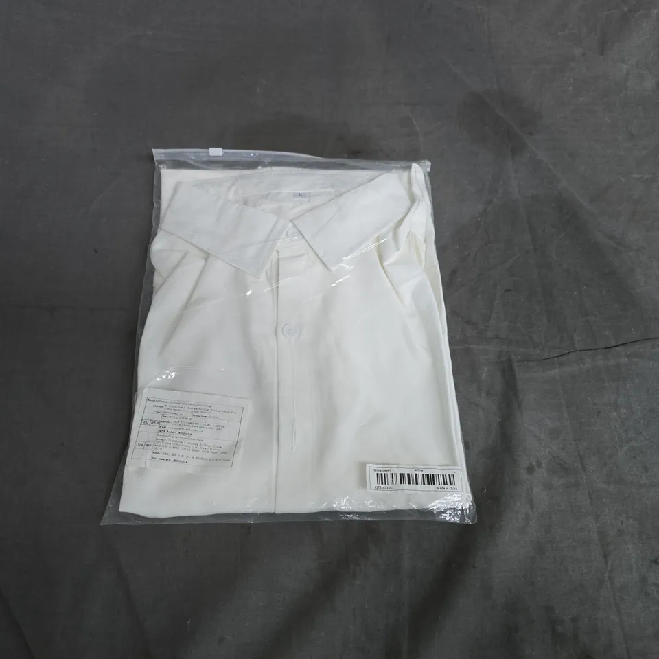 White shirt – packaged