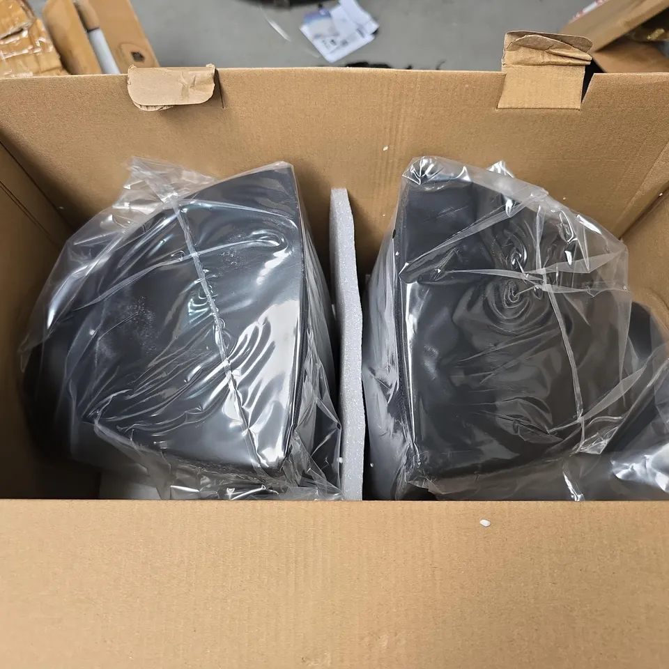 BOXED AUDAC ATEO6 WALL SPEAKER WITH CLEVER MOUNT 6"