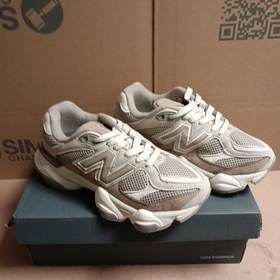 BOXED PAIR OF NEW BALANCE 9060 TRAINERS - 3.5
