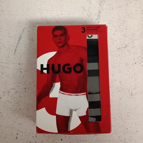 HUGO BY HUGO BOSS TRIPLET PLANET BOXER BRIEFS, 3-PACK, COTTON STRETCH, SIZE M