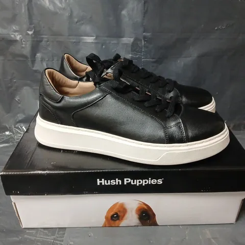 BOXED PAIR OF HUSH PUPPIES CAMILLE LACE CUPSOLE WOMENS TRAINERS IN BLACK - UK 7