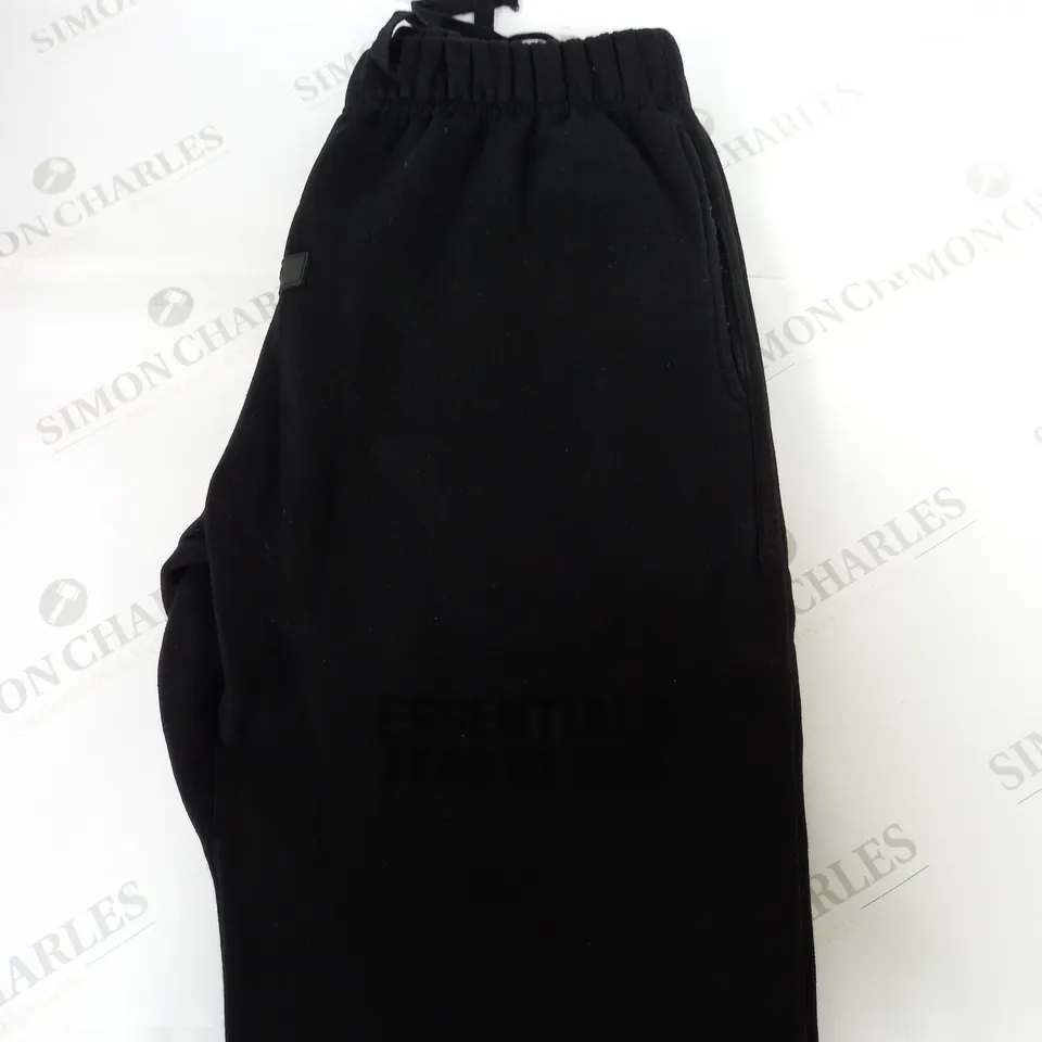 ESSENTIALS FEAR OF GOD SWEATPANTS SIZE L