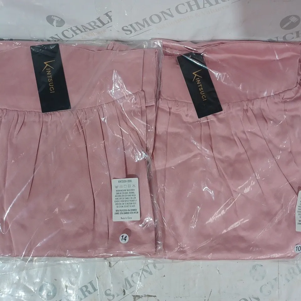 BOX OF APPROXIMATELY 5 ASSORTED CLOTHING ITEMS IN VARIOUS SIZES TO INCLUDE PINK SKIRTS