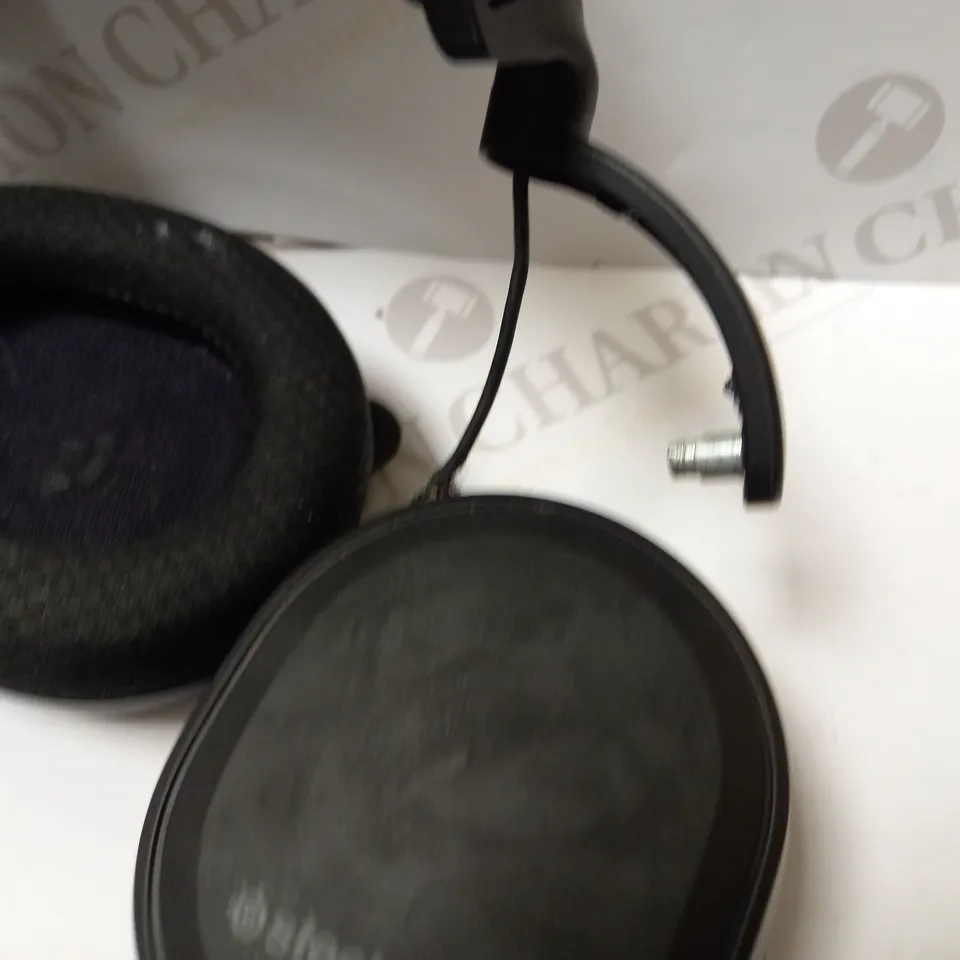 STEEL SERIES ARCTIS 9 WIRELESS GAMING HEADSET