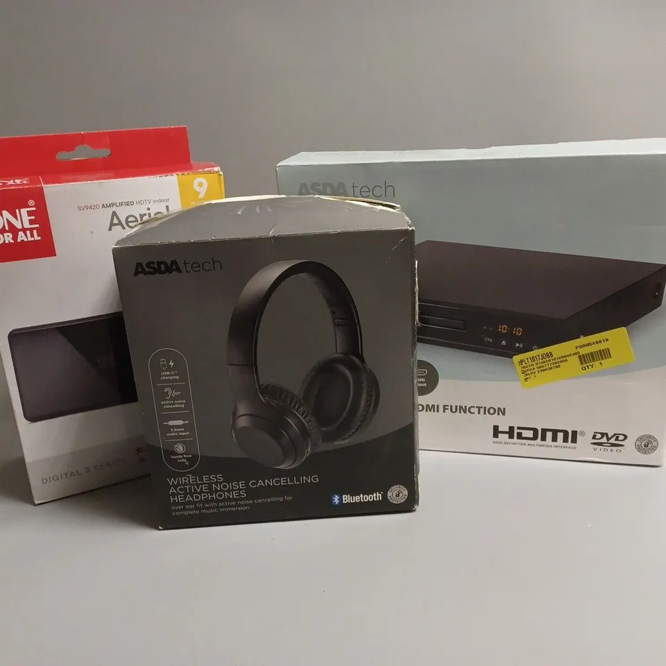 APPROXIMATELY 20 ASSORTED TECH PRODUCTS TO INCLUDE WIRELESS HEADPHONES, HDTV INDOOR AERIAL , DVD PLAYER 