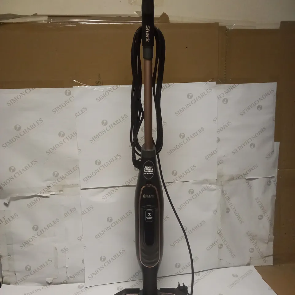 SHARK STEAM SCRUBBER WITH STEAM BLAST S7201 - COLLECTION ONLY