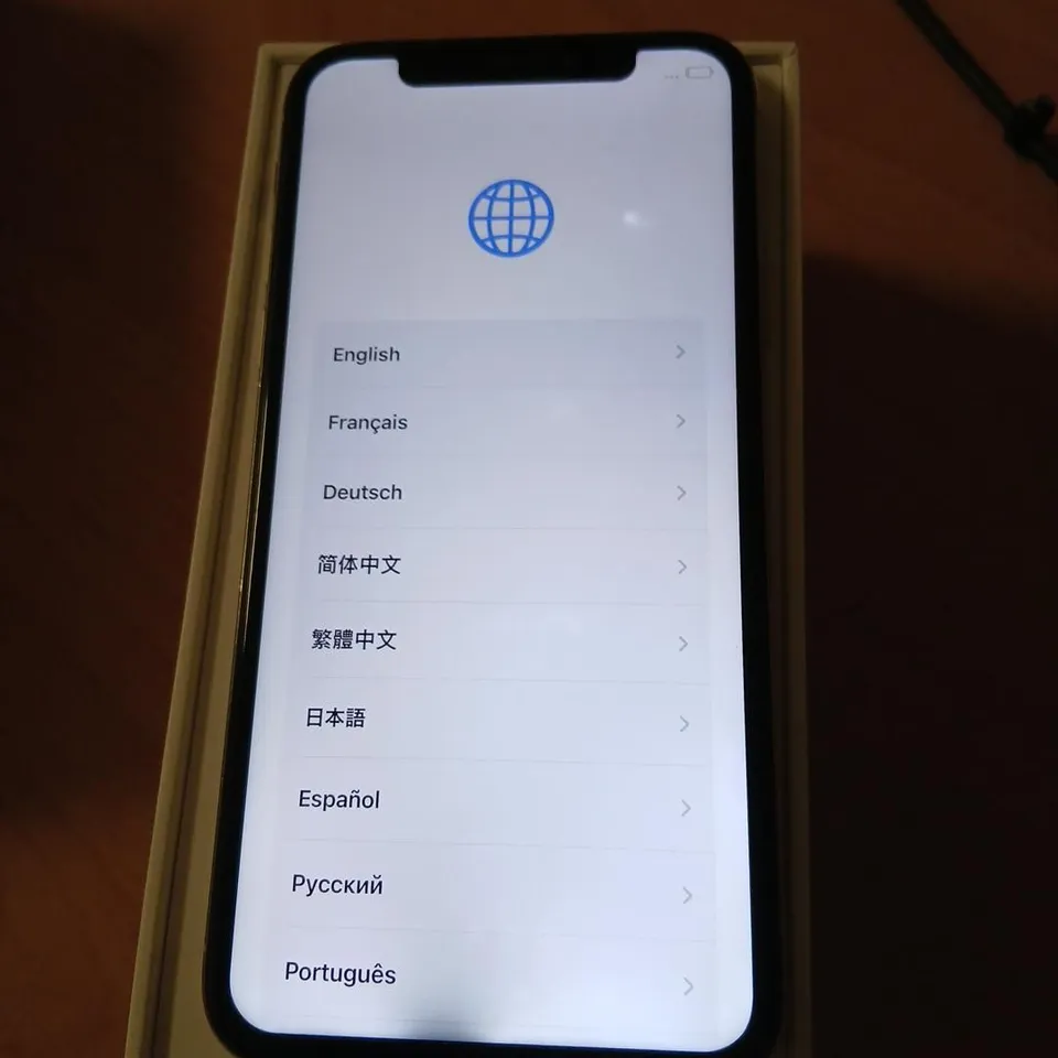 APPLE IPHONE X 256GB – SILVER – BOXED