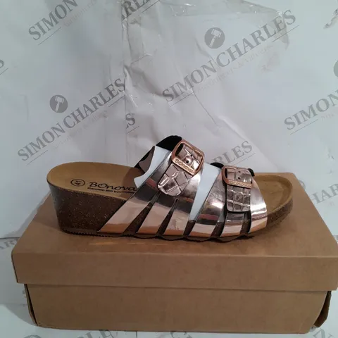 BONOVA HIGH HEEL PLATFORM SANDAL - SIZE 8