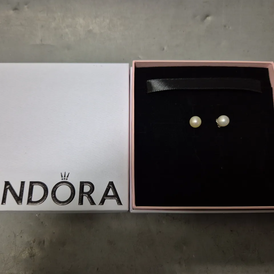 PANDORA TREATED FRESHWATER CULTURED PEARL 7MM STUD EARRINGS