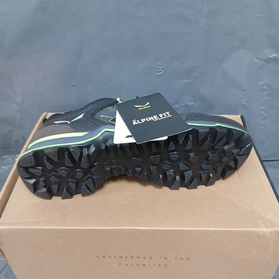 BOXED PAIR OF SALEWA MS MTN TRAINERS - 9.5 