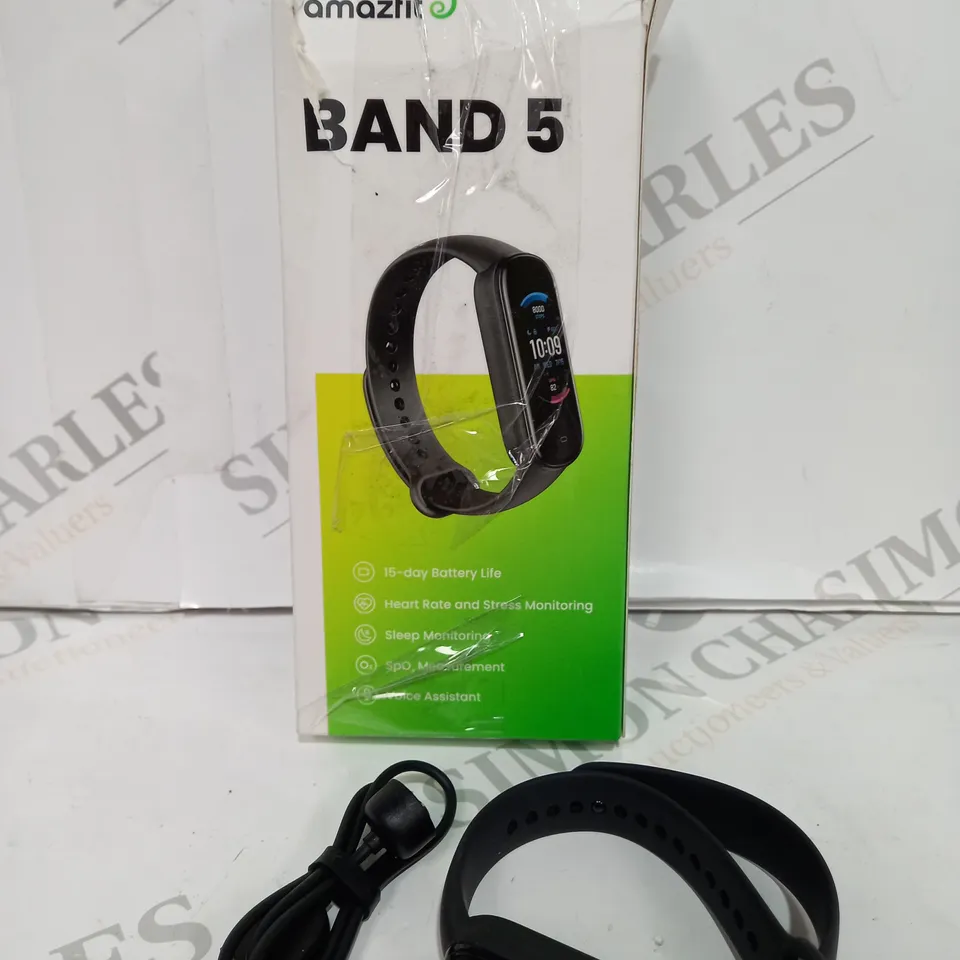 BOXED AMAZFIT BAND 5 SMART BAND/FITNESS TRACKERS WITH VOICE ASSISTANT 