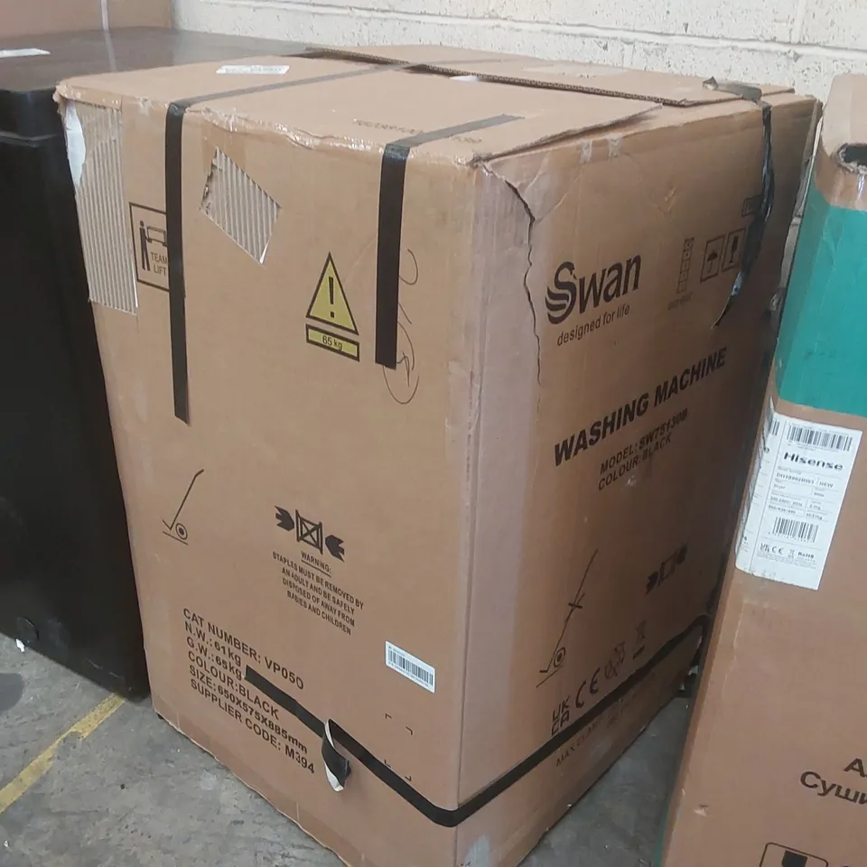 BOXED SWAN SW75130B 9KG 1400 SPIN FREESTANDING WASHING MACHINE - BLACK