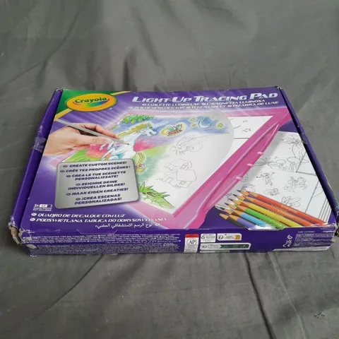 CRAYOLA LIGHT-UP TRACING PAD 