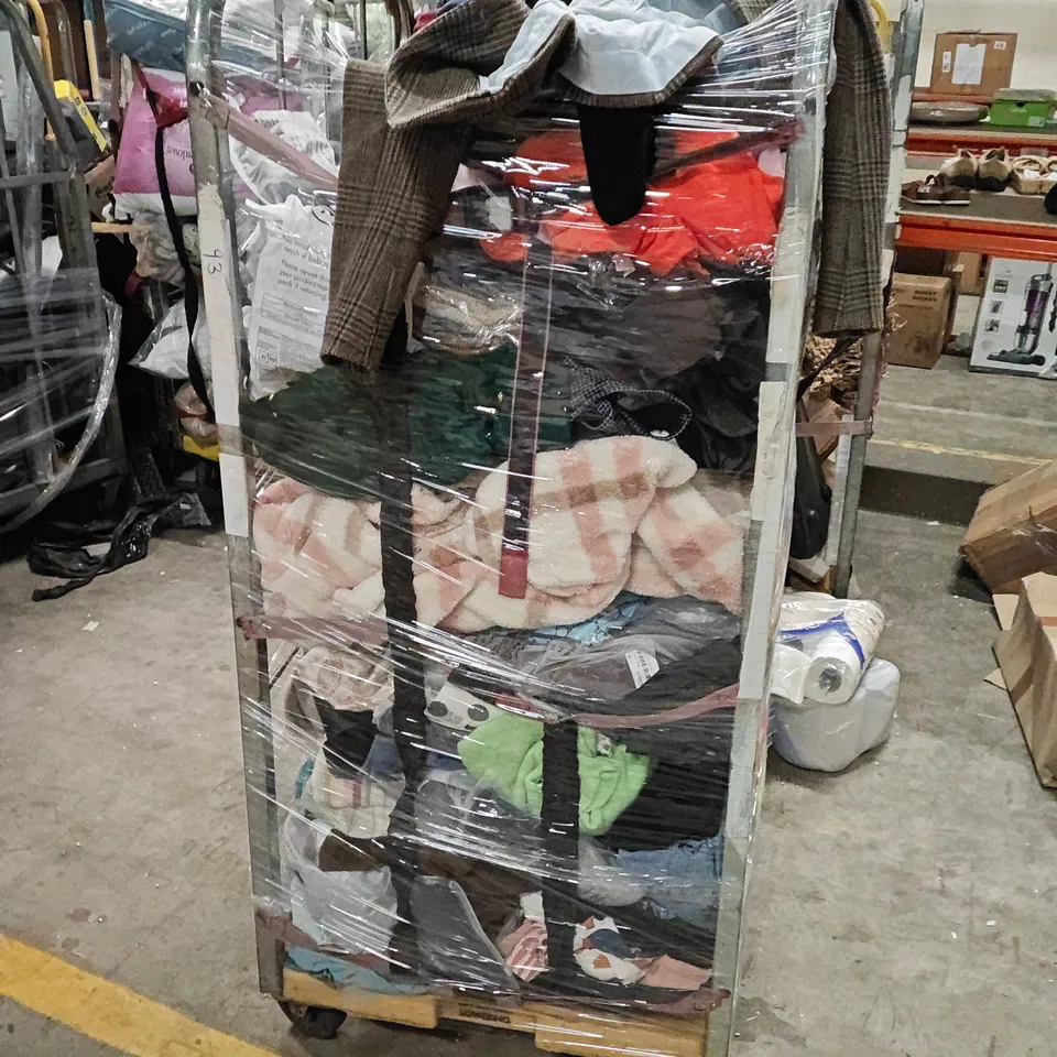CAGE OF ASSORTED CLOTHING ITEMS TO INCLUDE MONSOON, NIKE AND ZARA