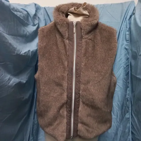 R.O.B. MINDY FUR-TRIM COAT – BROWN, UK 10 (EU 36)