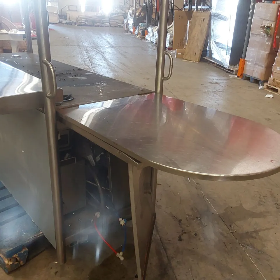 TANK STAINLESS STEEL MOBILE FOOD AND DRINK CATERING STATION