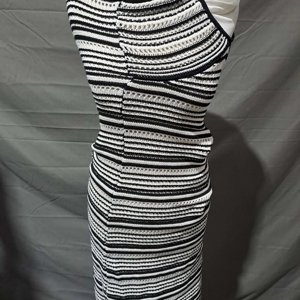 NEW LOOK BLACK & WHITE STRETCH DRESS - UK SMALL