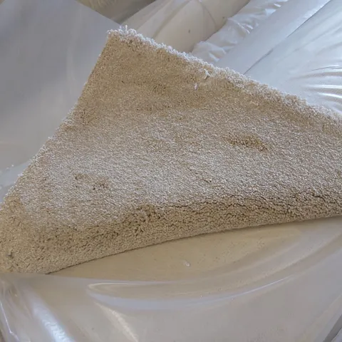 ROLL OF QUALITY FIRST IMPRESSIONS CLEAN CUT CARPET - APPROXIMATELY 5.1 x 5m