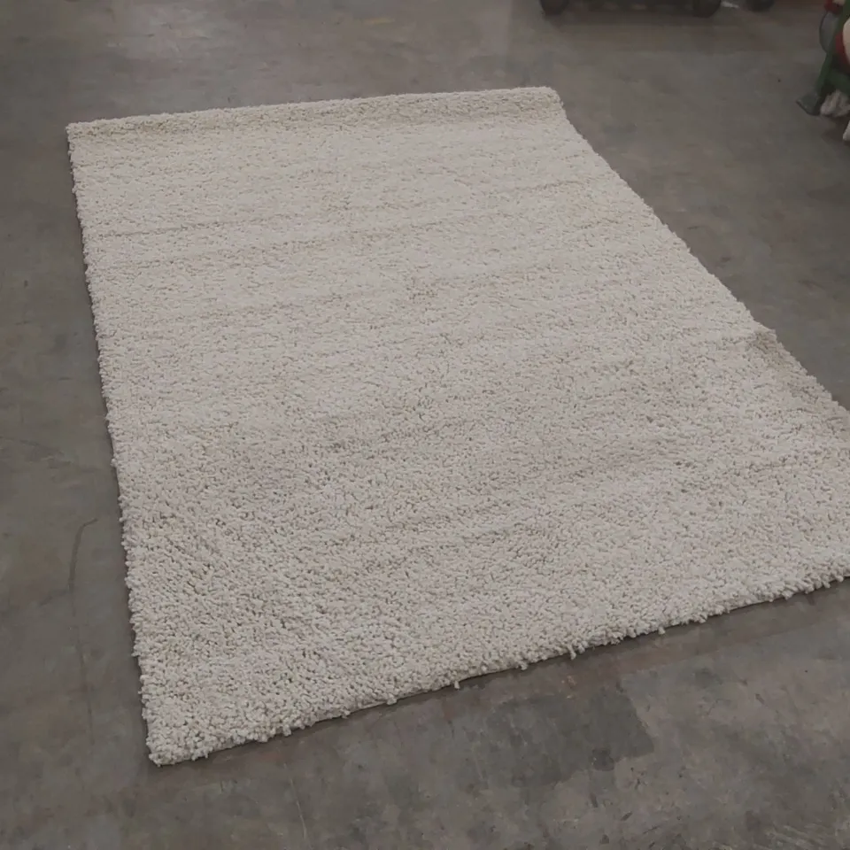 QUALITY DESIGNER AREA RUG - APPROXIMATELY 220 x 160cm