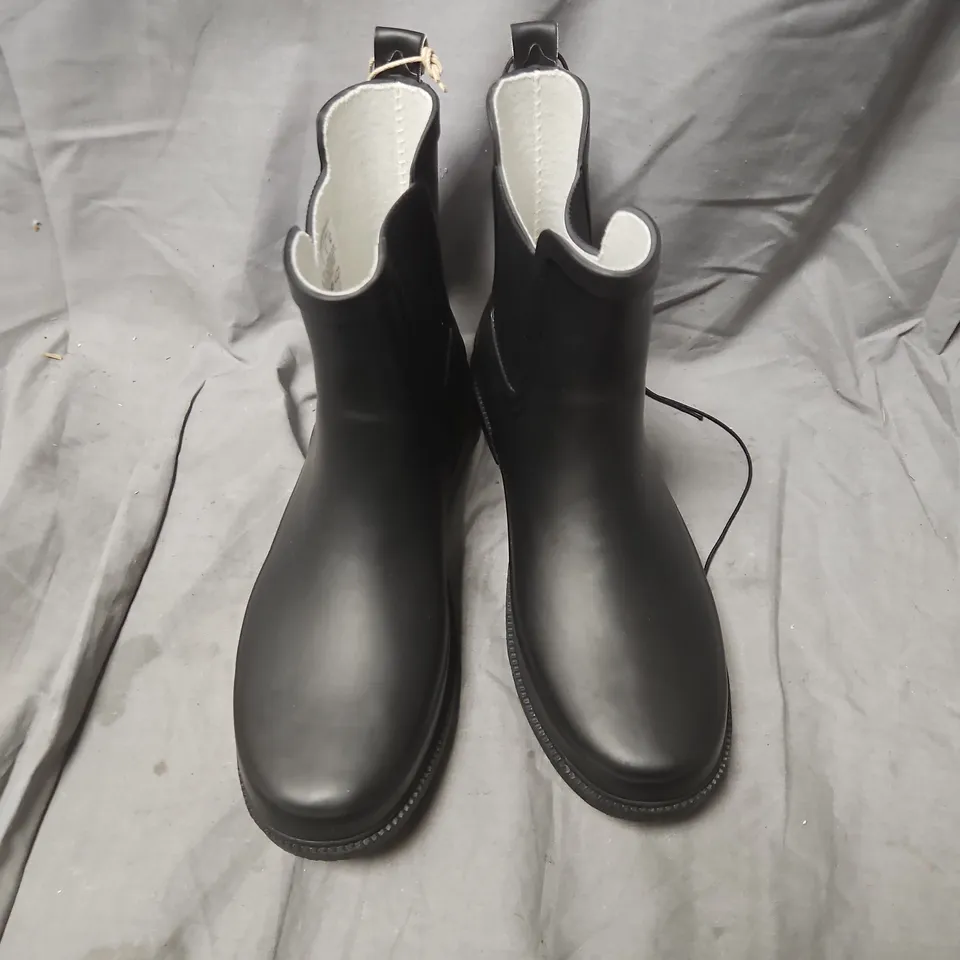 MOUNTAIN WAREHOUSE WOMEN'S BLACK ANKLE RUBBER WELLIE BOOT UK 6