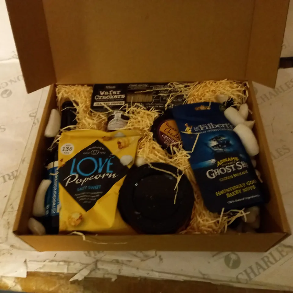 ALE AND CHEESE BOX  RRP £25