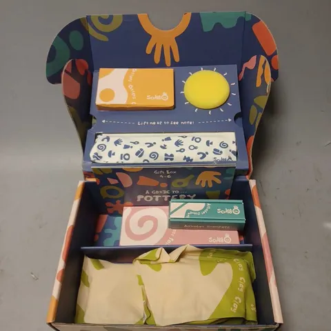 BOXED SCULPD KIDS POTTERY GIFT BOX