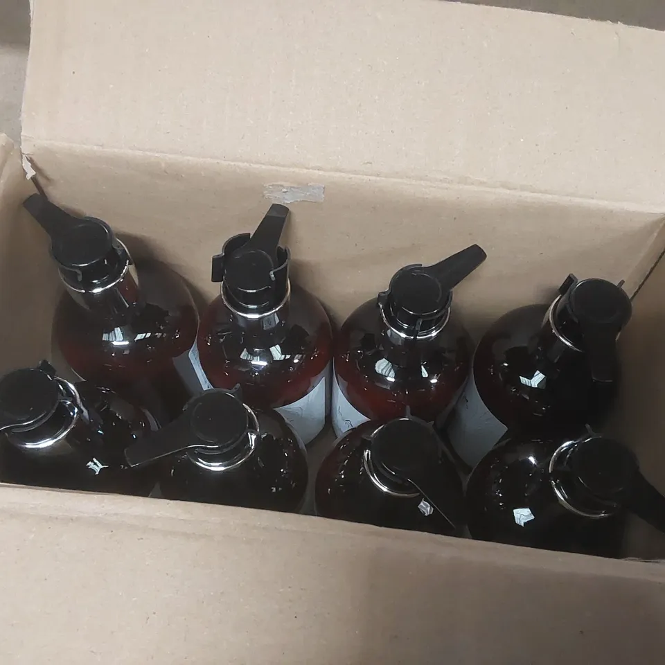 BOX OF 8x BRAND NEW LAPE 300ML HAND & BODY LOTION BOTTLES 