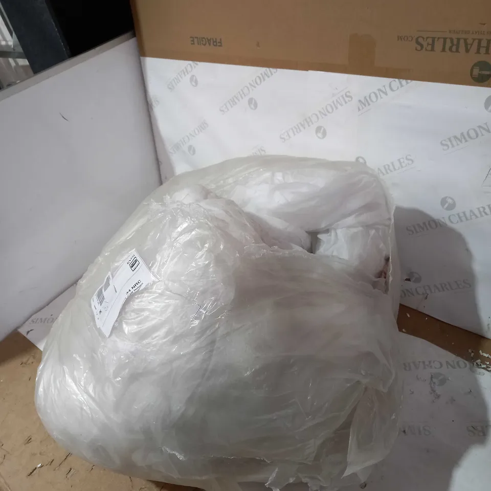  ODOUROLOGY FLUFFY ROUND PET BED - LARGE