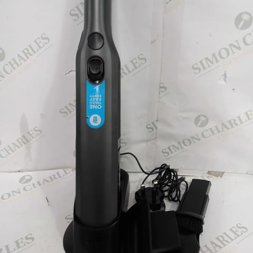 SHARK CORDLESS HANDHELD VACUUM CLEANER