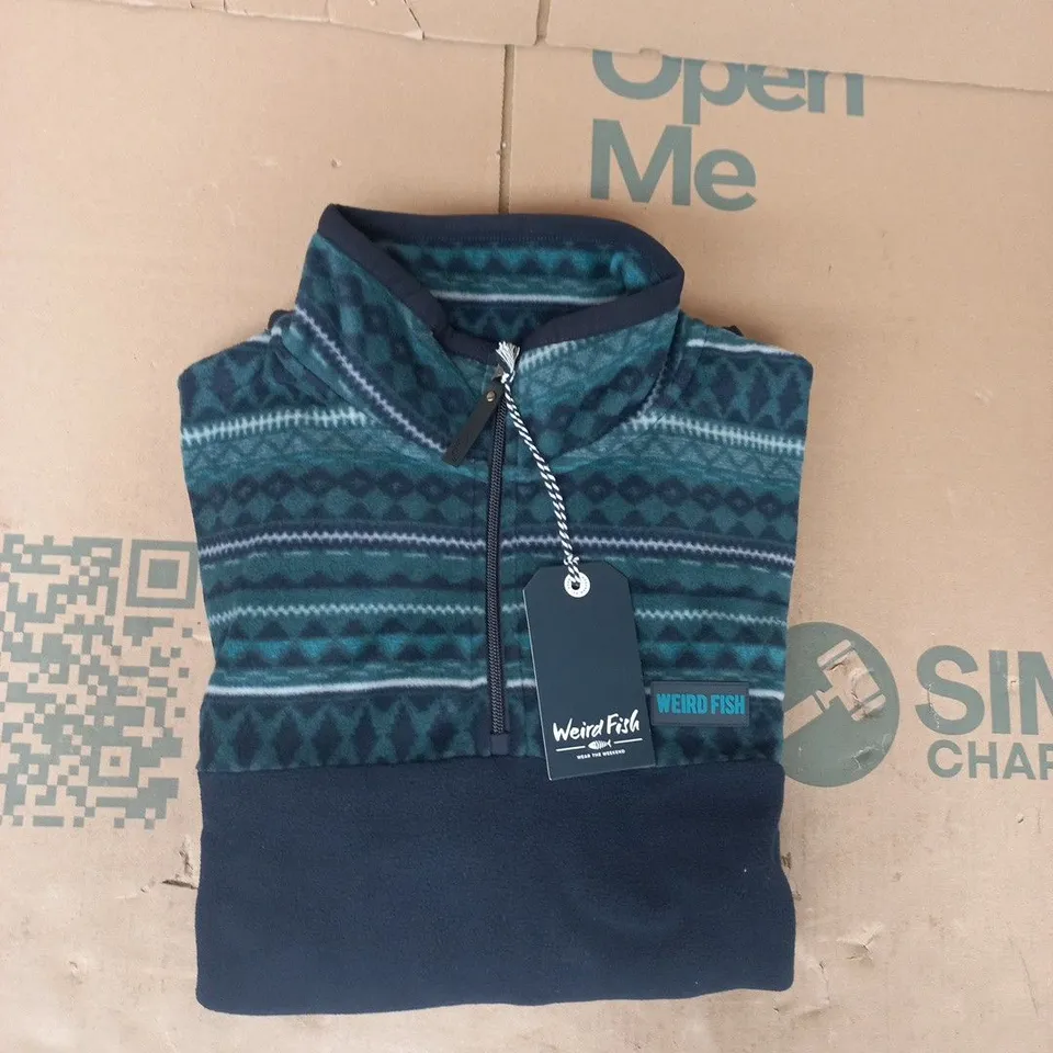 WEIRD FISH GILBERT 1/4 ZIP STRIPED MICROFLEECE IN CEDAR GREEN/NAVY SIZE LARGE