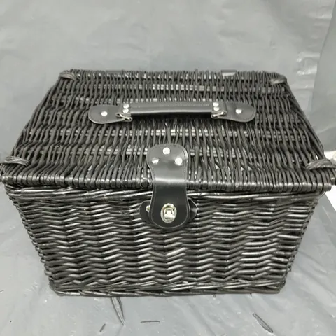 DESIGNER WICKER STORAGE CONTAINER IN BLACK 