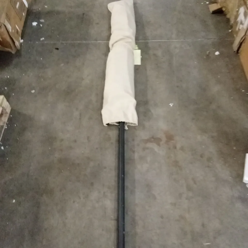 COLLETTE CARROUSEL 2.5m PARASOL