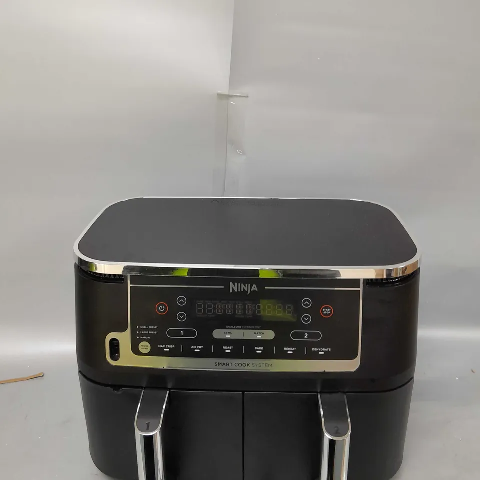 BOXED NINJA FOODI MAX DUALZONE AIR FRYER AF451UK