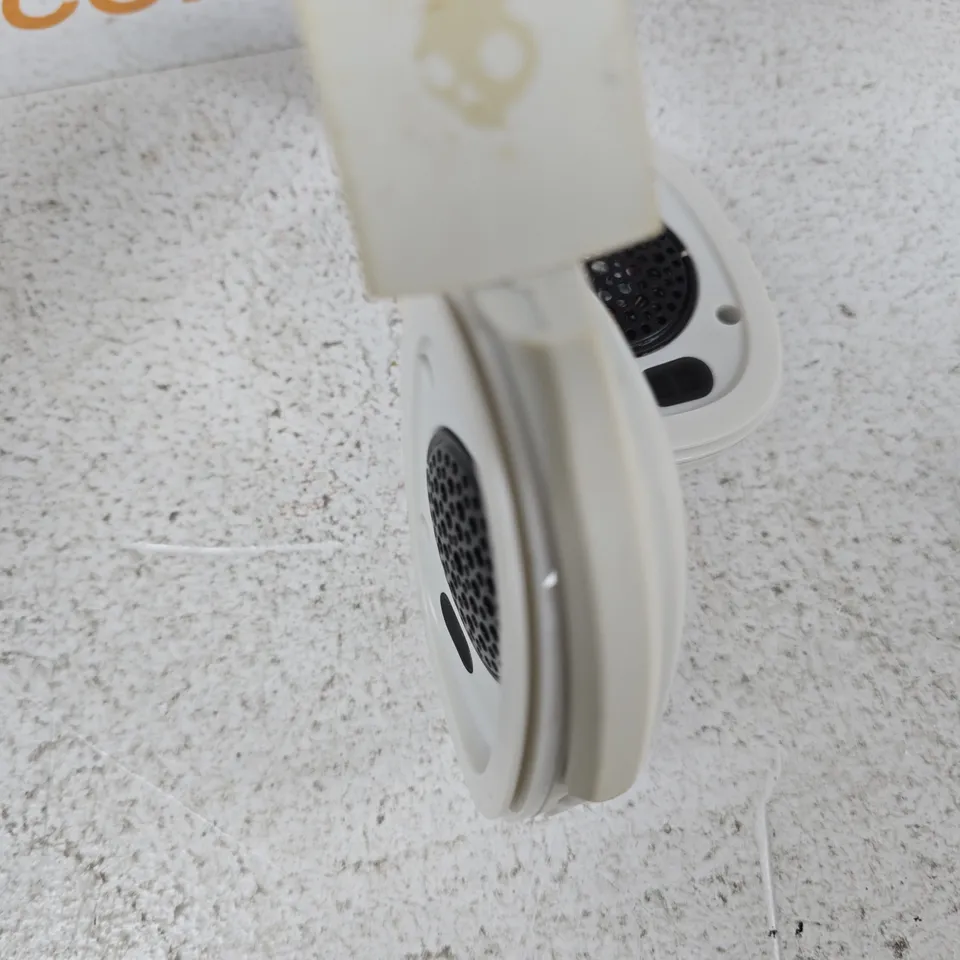 SKULLCANDY CRUSHER EVO (MISSING PARTS)