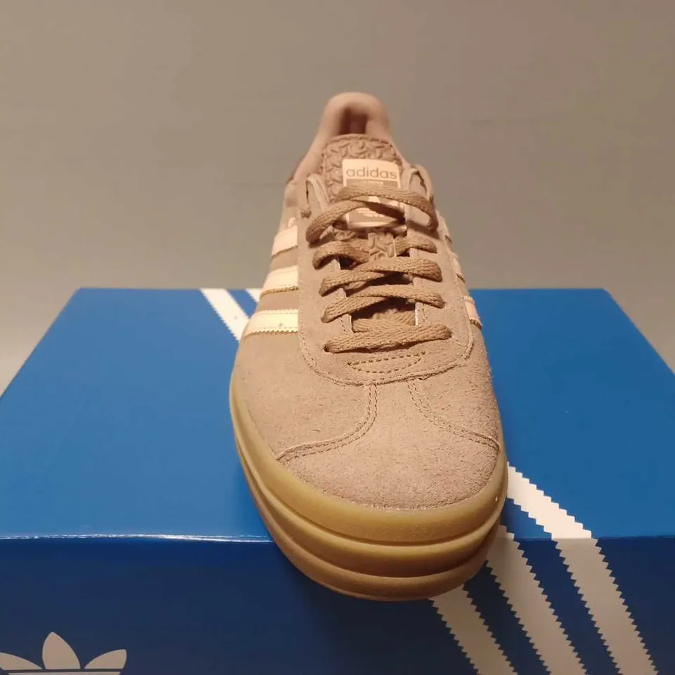 BOXED ADIDAS GAZELLE BOLD SUEDE SNEAKERS - UK 6 