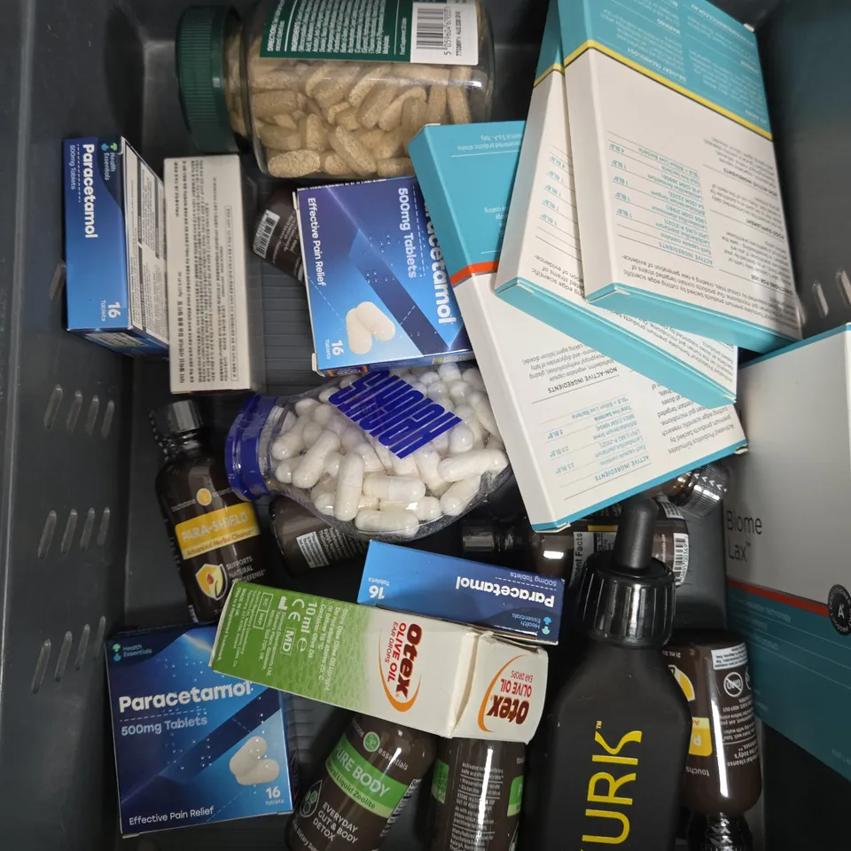 APPROXIMATELY 15 ASSORTED VITAMIN/HEALTH AID PRODUCTS TO INCLUDE BIOME LIFE, OTEX, KURK ETC 