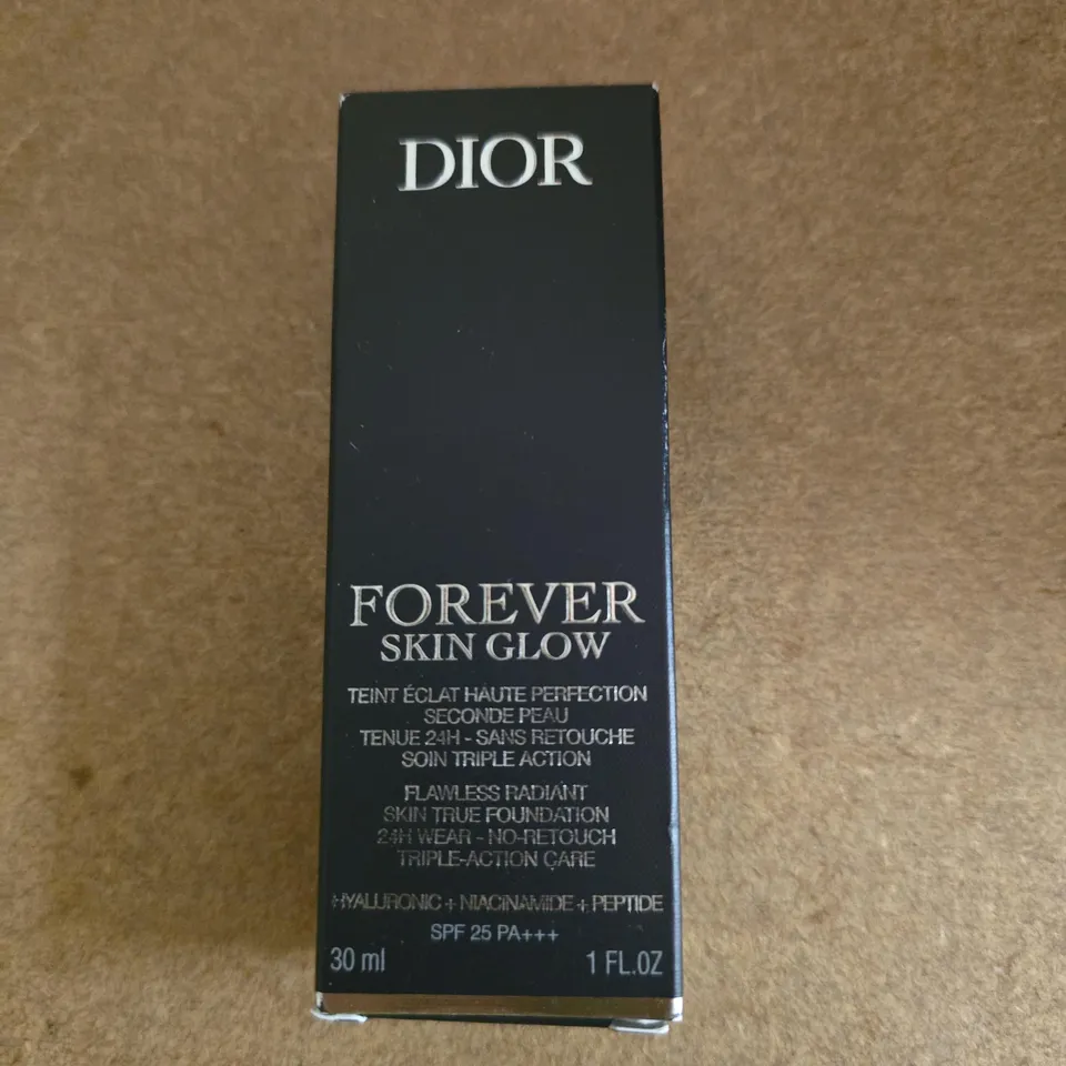 DIOR FOREVER SKIN GLOW FOUNDATION – 30 ML, SHADE 1N NEUTRAL