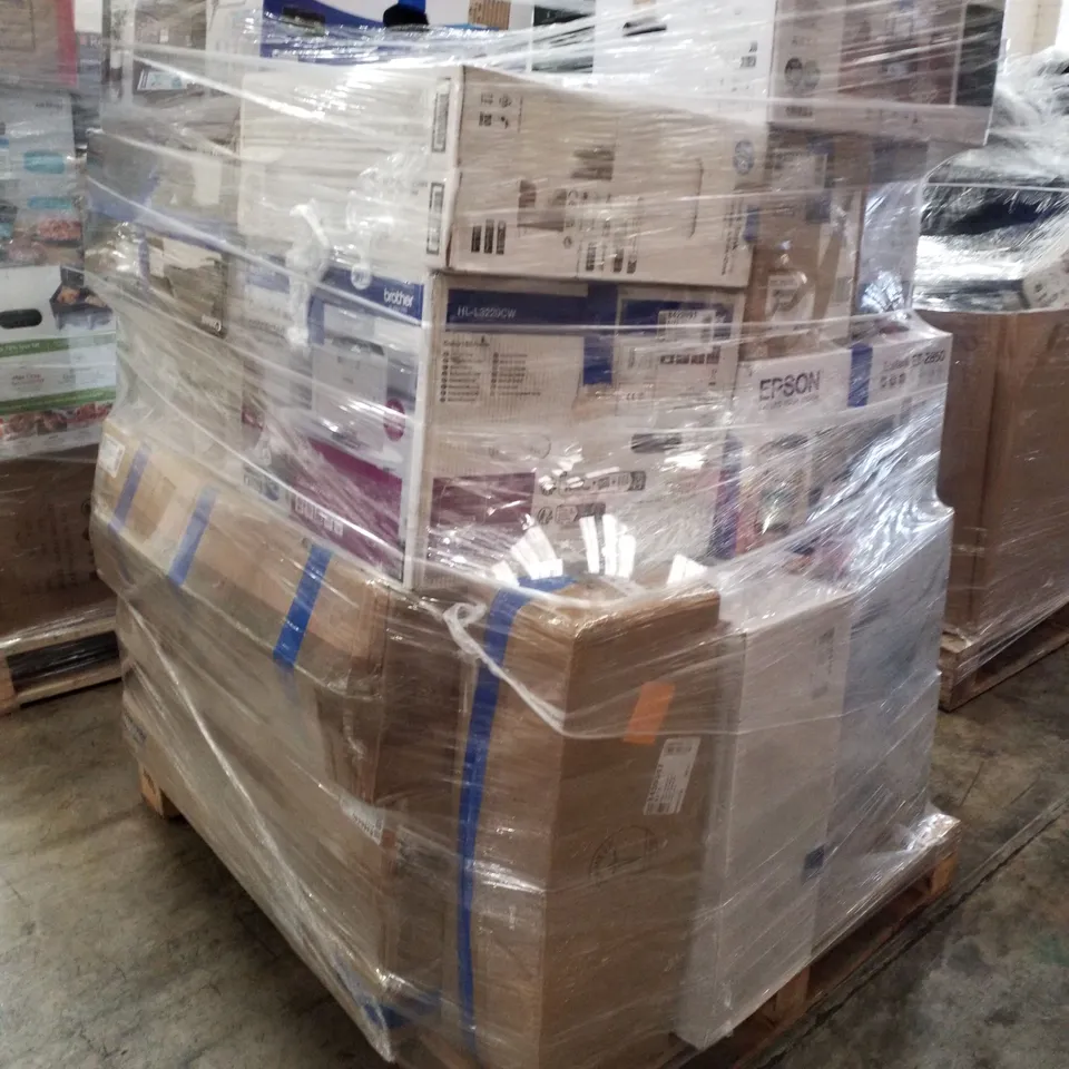 PALLET OF APPROXIMATELY 22 UNPROCESSED RAW RETURN HOUSEHOLD AND ELECTRICAL GOODS TO INCLUDE;