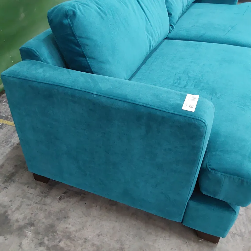 QUALITY BRITISH DESIGNER LOUNGE Co. FOUR SEATER SOFA TURQUOISE PLUSH FABRIC 