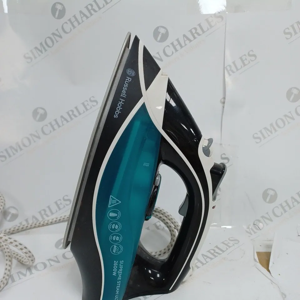 BOXED RUSSELL HOBBS SUPREME STEAM ULTRA IRON