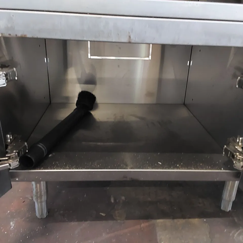 VIZU STAINLESS STEEL COMMERCIAL KITCHEN PREP STATION 