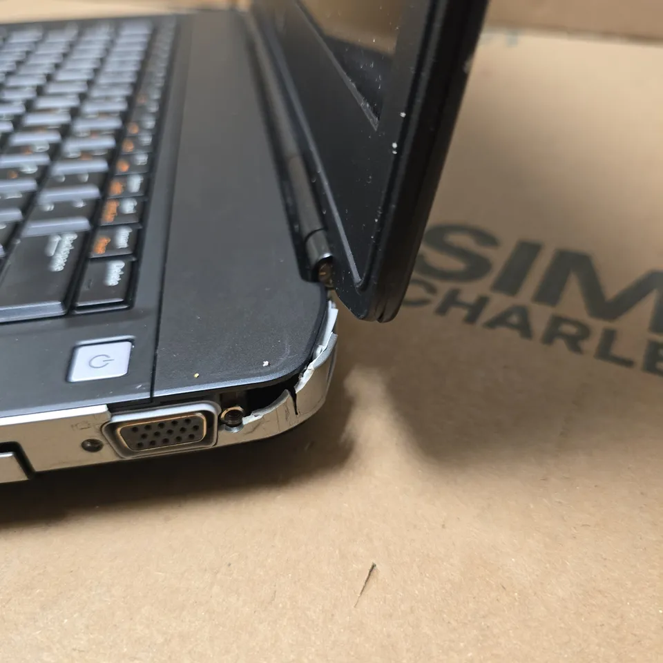 DELL LATITUDE E5430 LAPTOP – I3-3110M, 4GB RAM, 250GB HDD, 14" DISPLAY