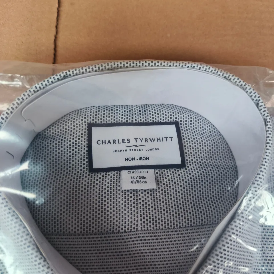 CHARLES TYRWHITT NON-IRON SHIRT, CLASSIC FIT, UK NECK 16.5IN / SLEEVE 34IN