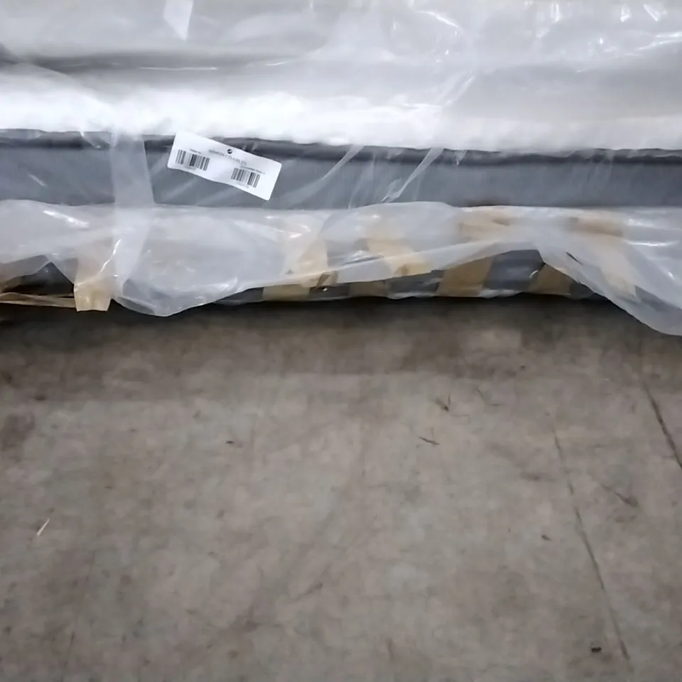 QUALITY BAGGED SILENTNIGHT STUDIO GEL DOUBLE 4'6" MATTRESS