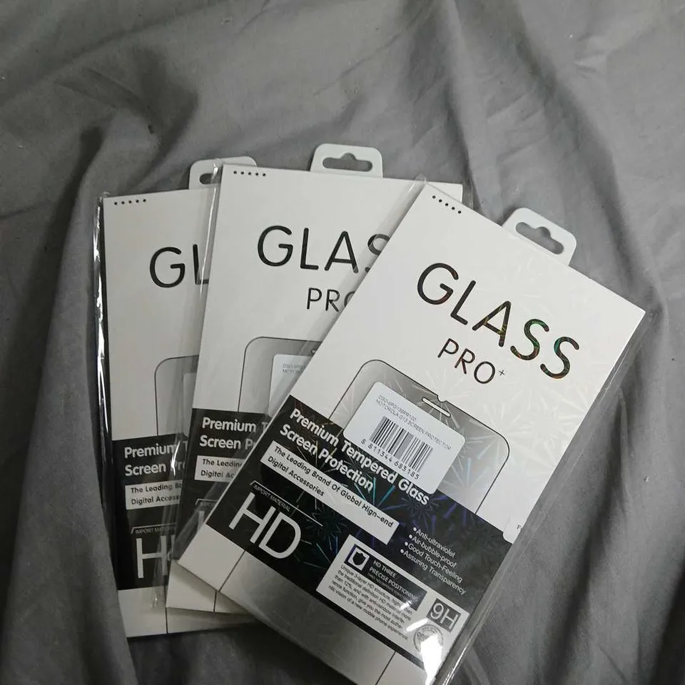 GLASS PRO+ MOTOROLA G13 SCREEN PROTECTOR - 53 TOTAL IN BOX