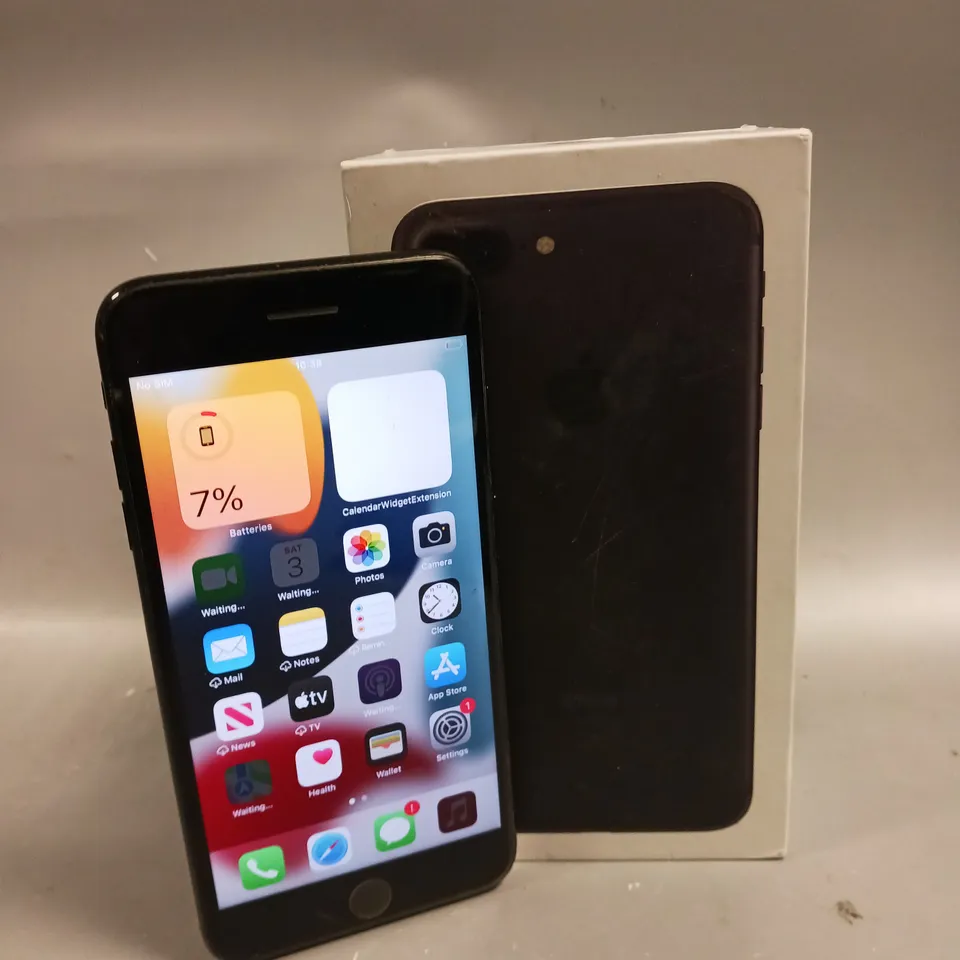 BOXED APPLE IPHONE 7 PLUS SMARTPHONE