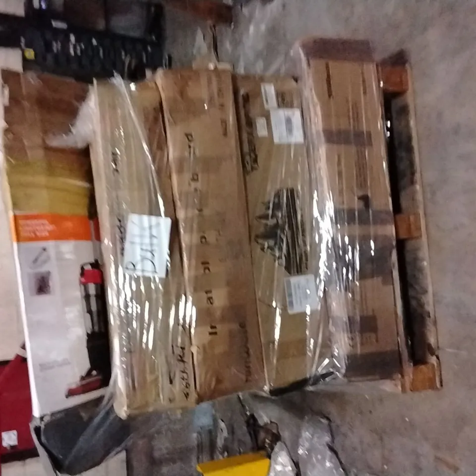 PALLET CONTAINING APPROXIMATELY 10 INFLATABLE PADDLE BOARDS ACCESSORIES MAY BE MISSING MODEL NUMBERS VARY