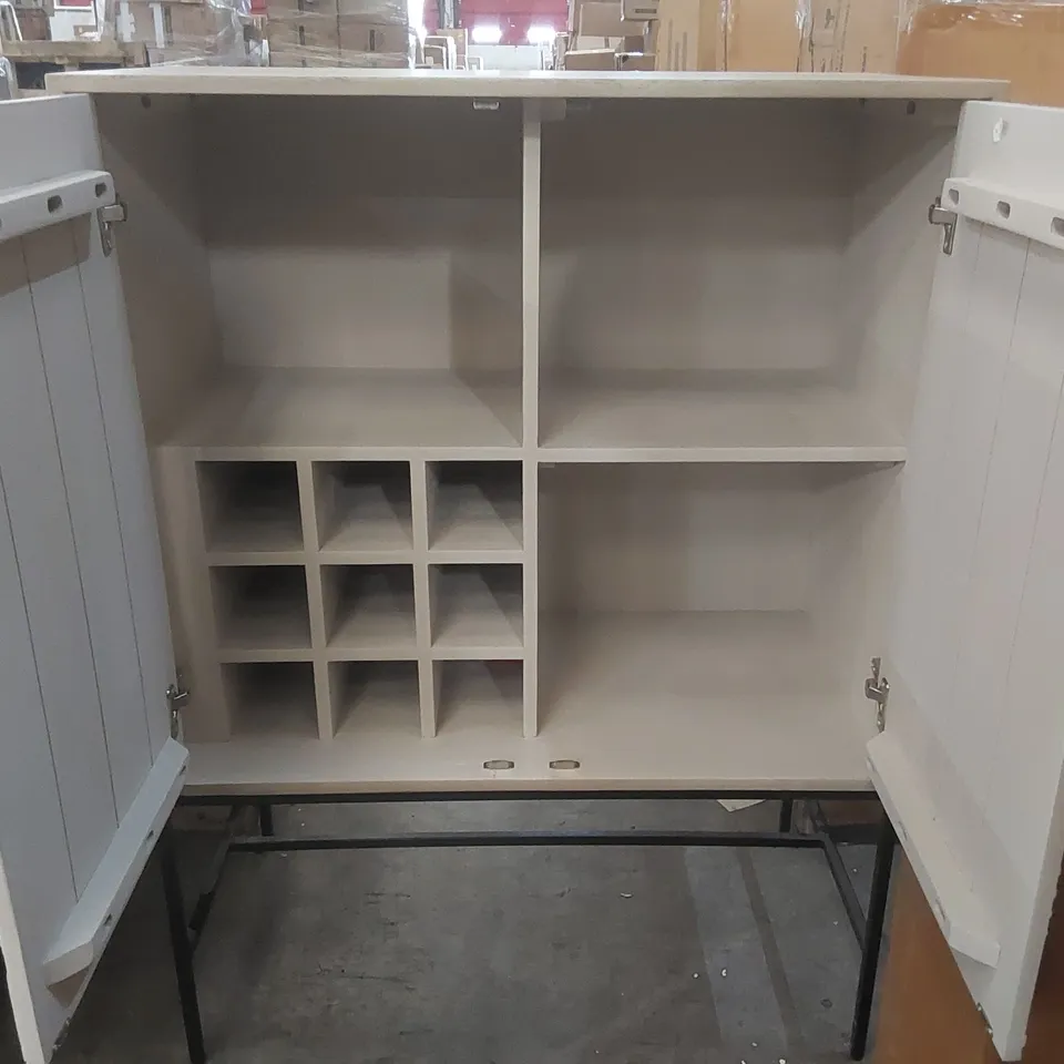 ATKIN AND THYME LEAF DRINKS CABINET 